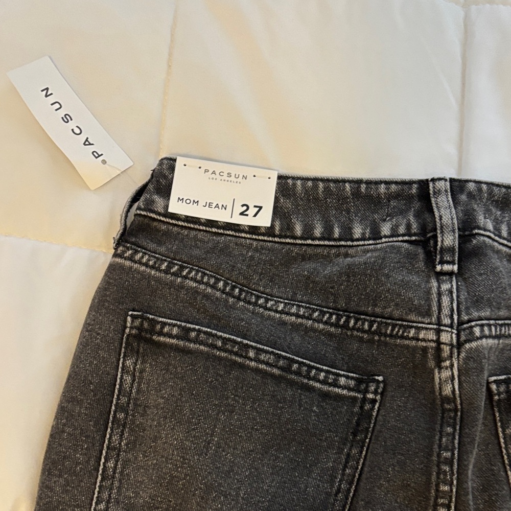 PacSun Black Mom Jean - Picture 5 of 7